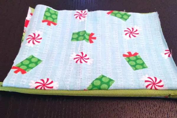Third Day of Christmas: DIY Mini Makeup Bag Tutorial by